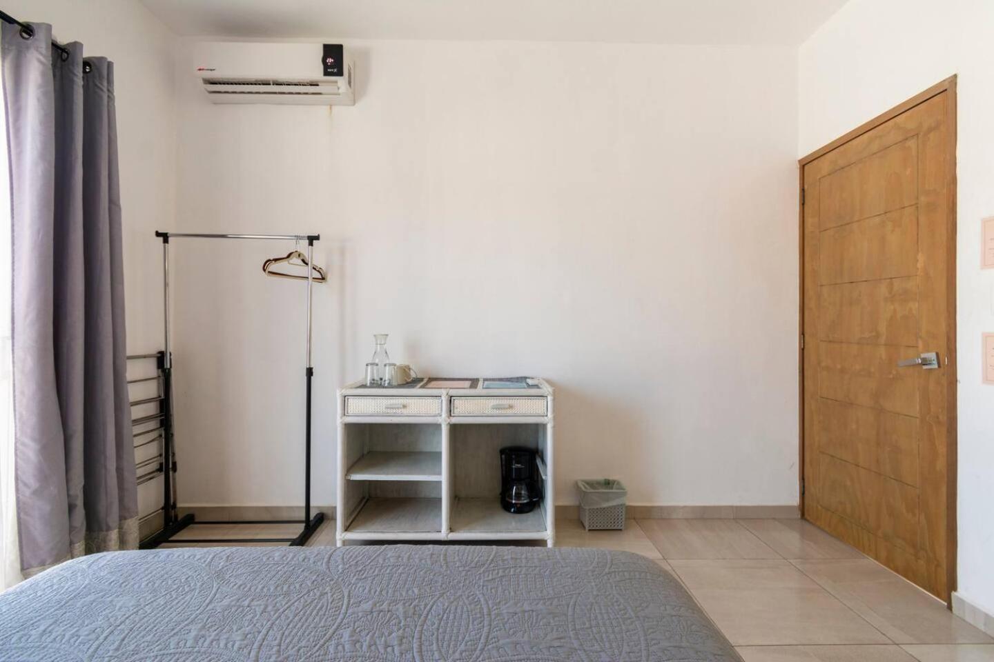 Carlota Guest House Косумел Екстериор снимка