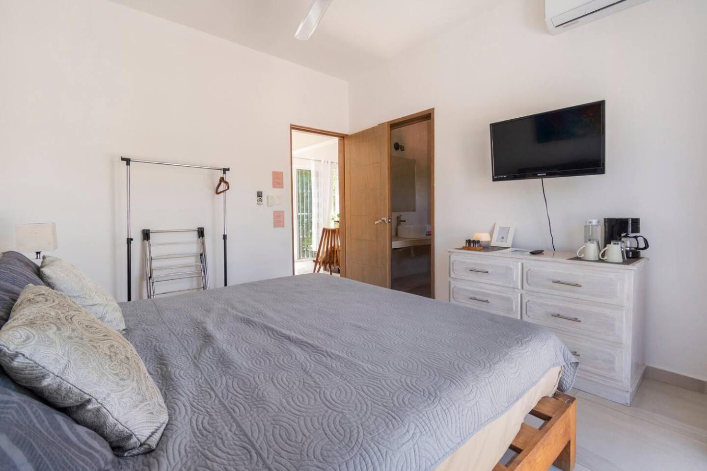 Carlota Guest House Косумел Екстериор снимка