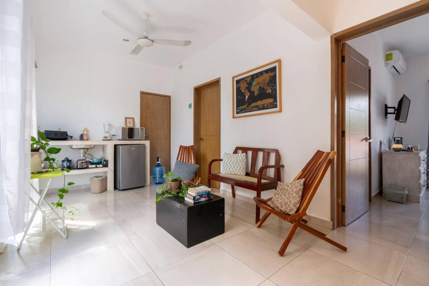 Carlota Guest House Косумел Екстериор снимка