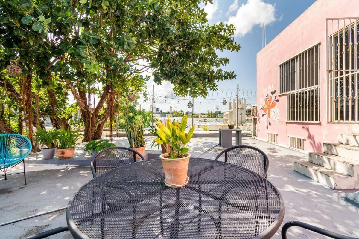 Carlota Guest House Косумел Екстериор снимка